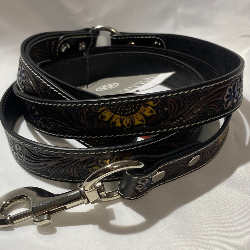 NWT Myra Bag CLAIRMONTE DOG LEASH IN DARK BROWN